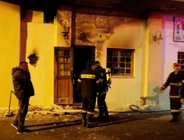Τραγωδία στην Καλαμάτα: Η στιγμή της ανάφλεξης (φωτο)